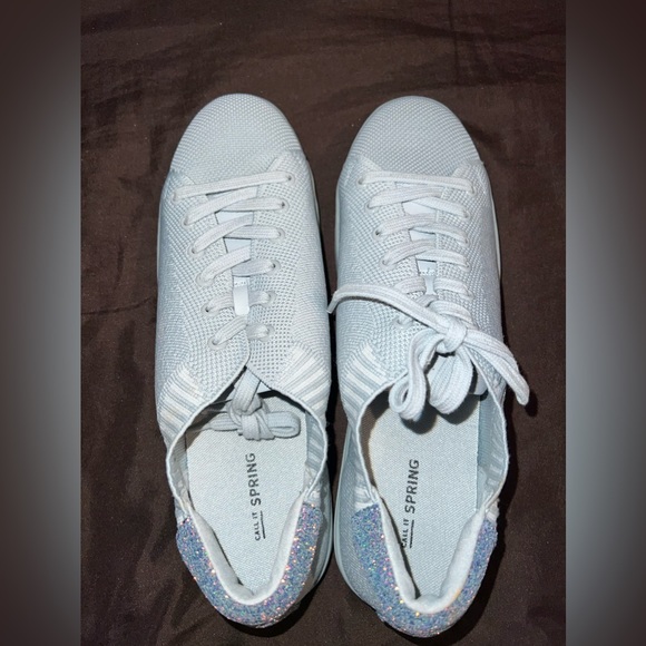 Brand new Call it Spring sneakers size 10 - Picture 2 of 3